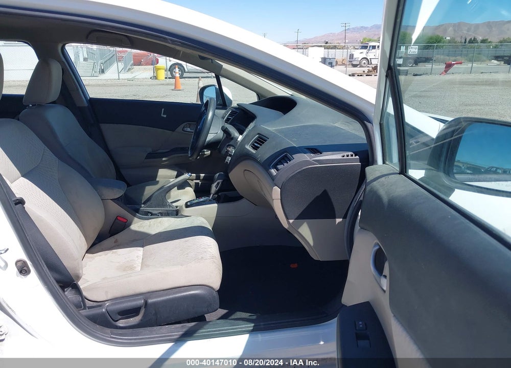 2014 HONDA CIVIC LX VIN: 19XFB2F59EE229343