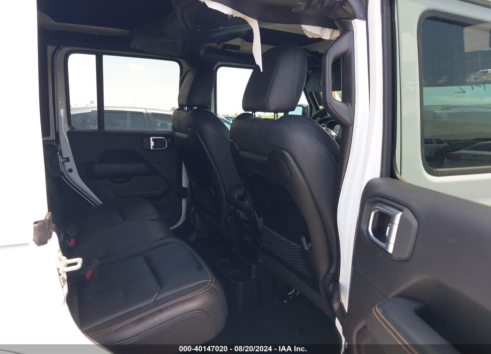 2024 JEEP WRANGLER 4-DOOR SAHARA 4X4 VIN: 1C4PJXEG7RW261601