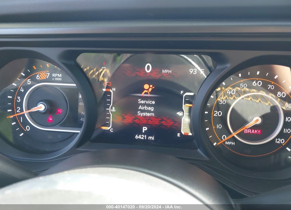 2024 JEEP WRANGLER 4-DOOR SAHARA 4X4 VIN: 1C4PJXEG7RW261601