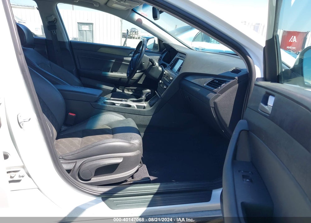 2016 HYUNDAI SONATA SPORT VIN: 5NPE34AF8GH409741