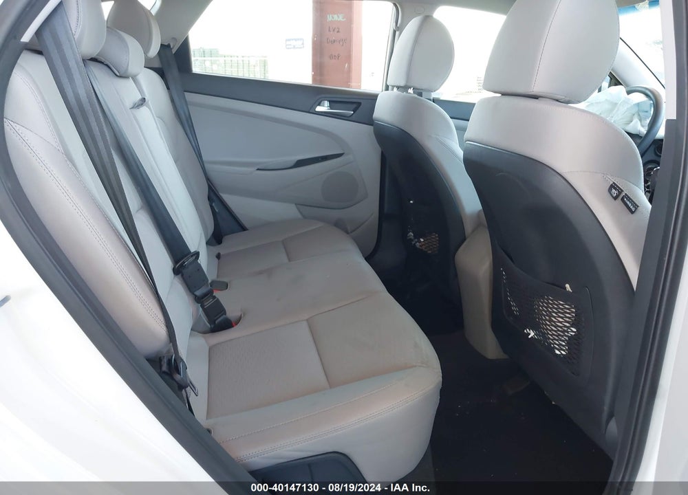 2020 HYUNDAI TUCSON SE VIN: KM8J2CA44LU219473