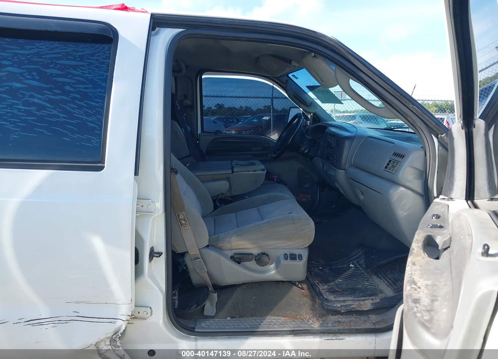 2004 FORD F-250 LARIAT/XL/XLT VIN: 1FTNW21SX4EA97605
