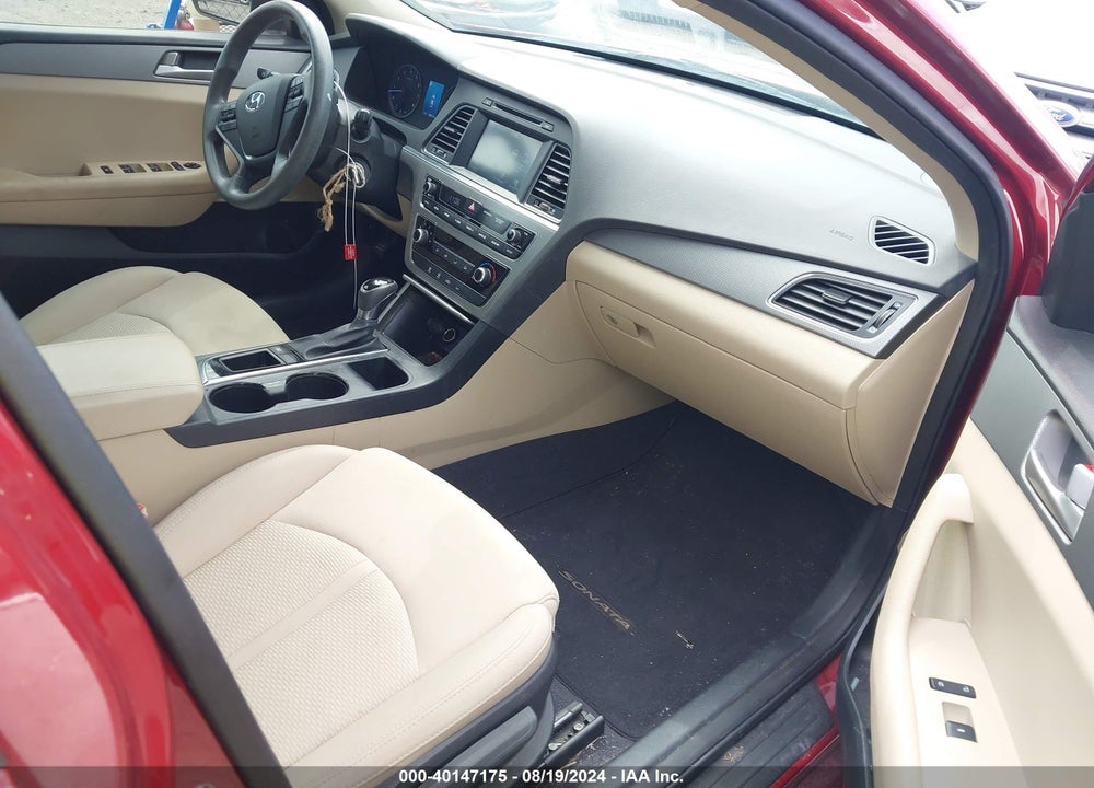 2016 HYUNDAI SONATA SE VIN: 5NPE24AF8GH324644