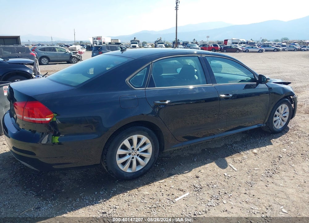 2012 VOLKSWAGEN PASSAT 2.5L S VIN: 1VWAH7A36CC087658
