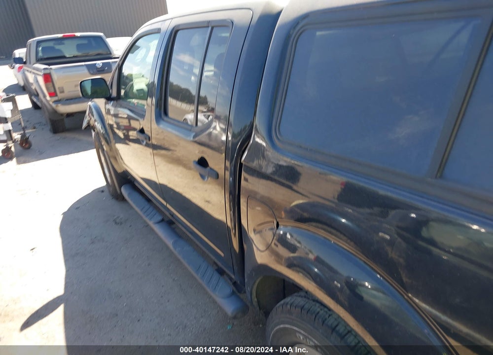 2005 NISSAN FRONTIER SE VIN: 1N6AD07W05C458238