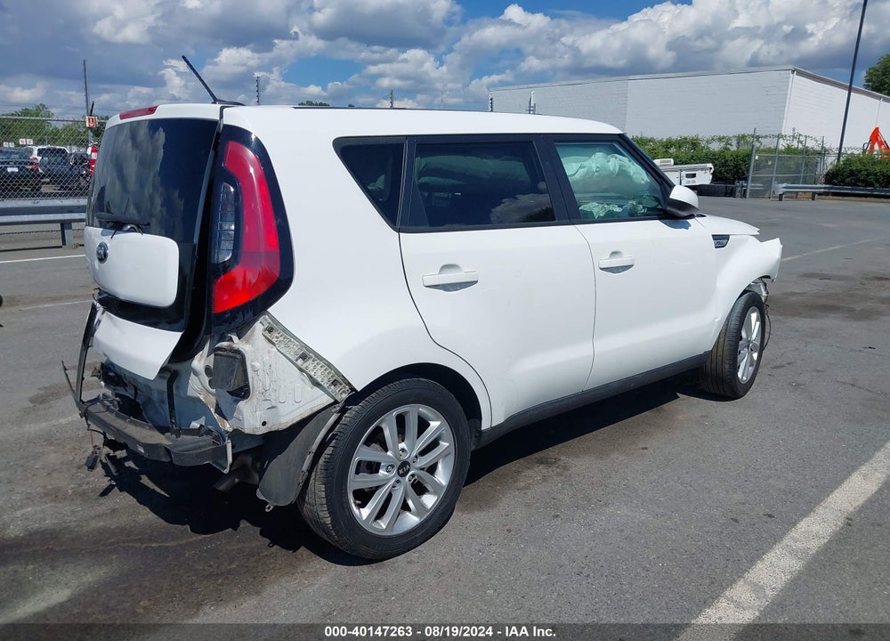 2018 KIA SOUL VIN: KNDJP3A59J7559499