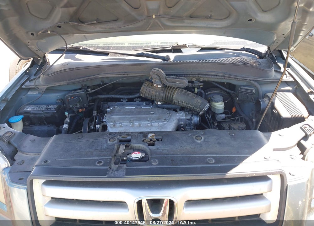 2007 HONDA PILOT LX VIN: 5FNYF28177B006626