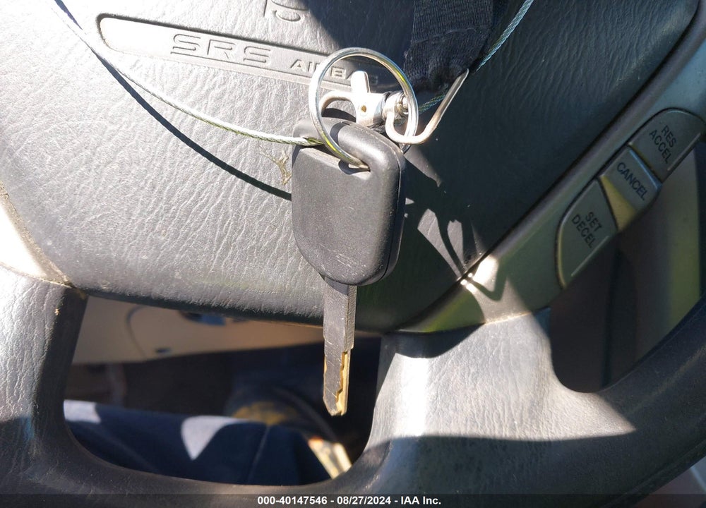2007 HONDA PILOT LX VIN: 5FNYF28177B006626