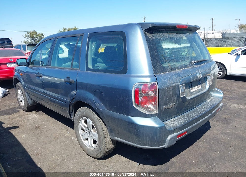 2007 HONDA PILOT LX VIN: 5FNYF28177B006626