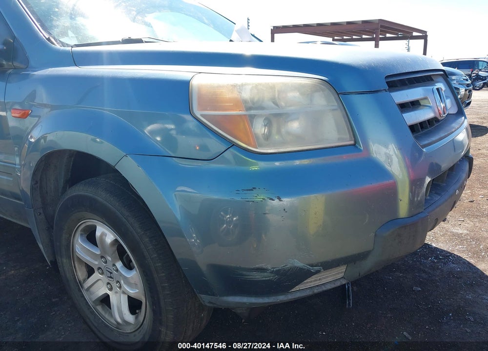 2007 HONDA PILOT LX VIN: 5FNYF28177B006626