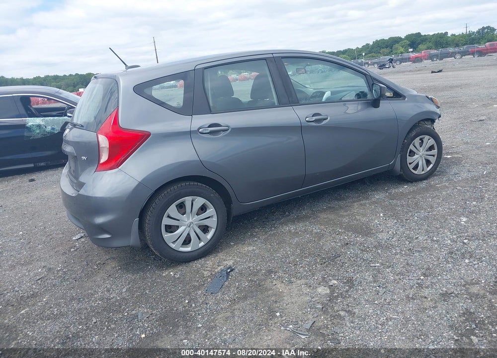 2017 NISSAN VERSA NOTE SV VIN: 3N1CE2CP7HL382256