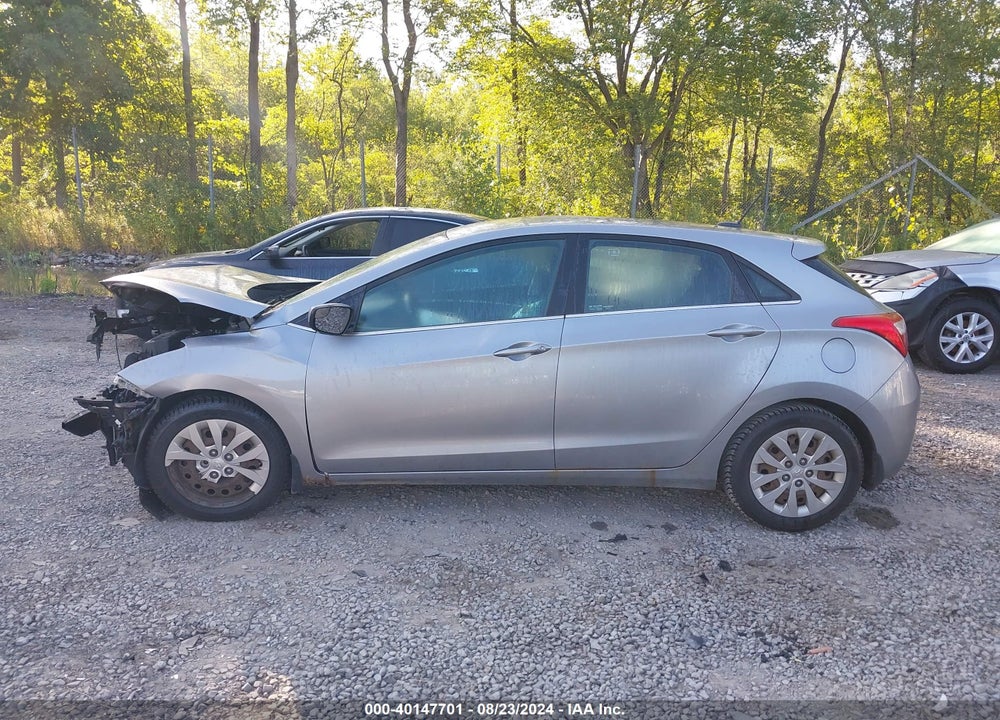 2016 HYUNDAI ELANTRA GT VIN: KMHD35LH6GU274261