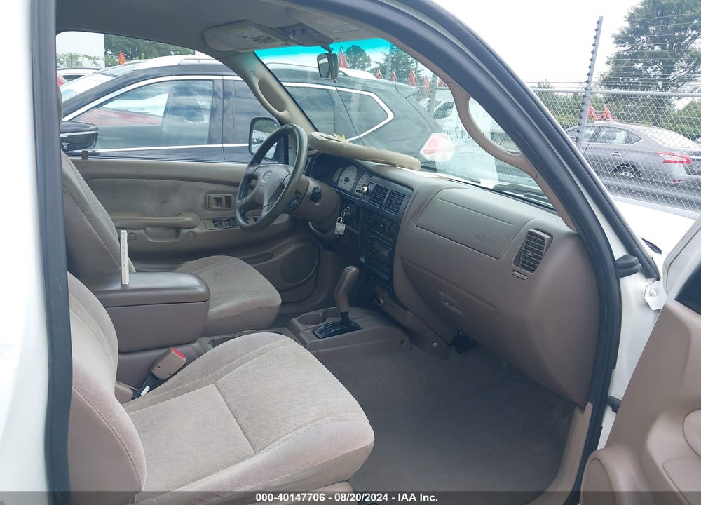 2002 TOYOTA TACOMA PRERUNNER V6 VIN: 5TEGN92N82Z122282