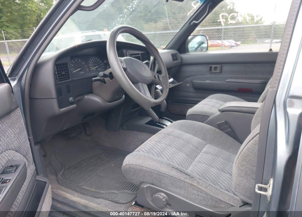 1993 TOYOTA 4RUNNER VN39 SR5 VIN: JT3VN39W8P0097463