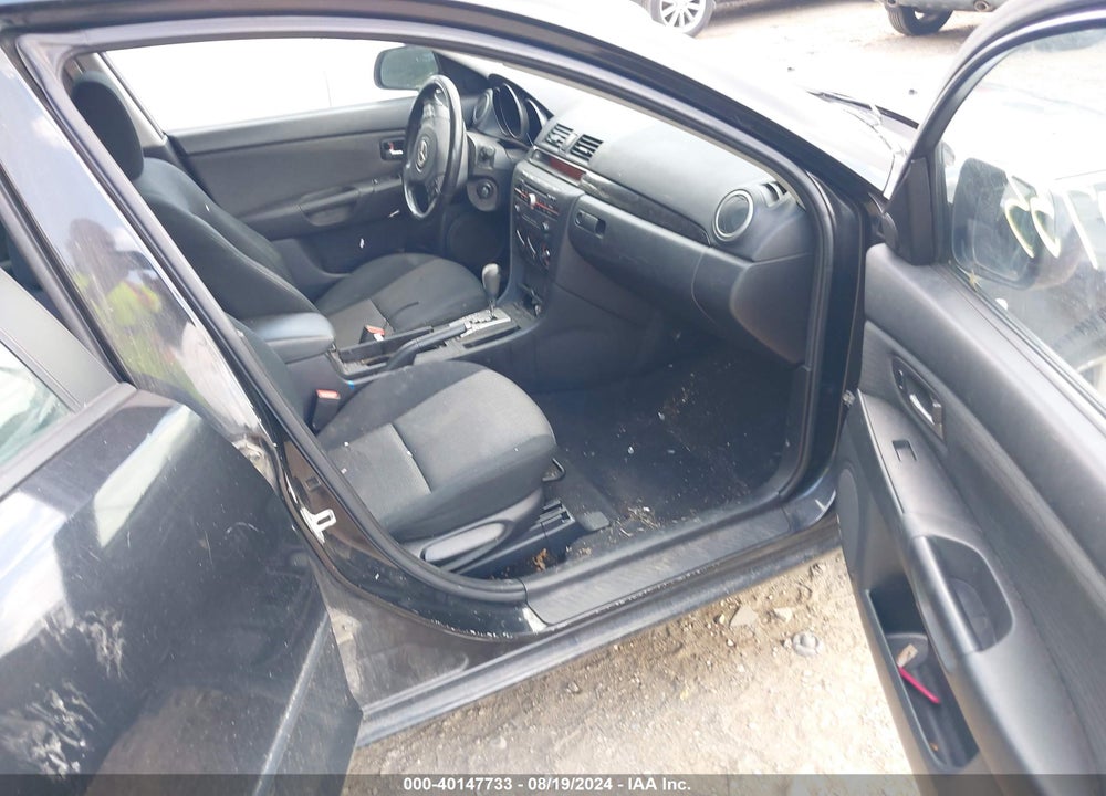 2008 MAZDA 3 I TOURING VALUE VIN: JM1BK32F181136603