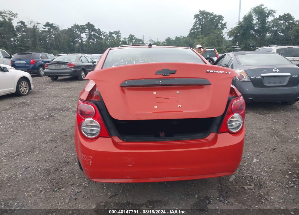 2012 CHEVROLET SONIC VIN: 1G1JC5SH8C4108531