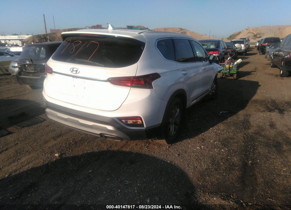 2020 HYUNDAI SANTA FE SEL VIN: 5NMS3CAD9LH173989