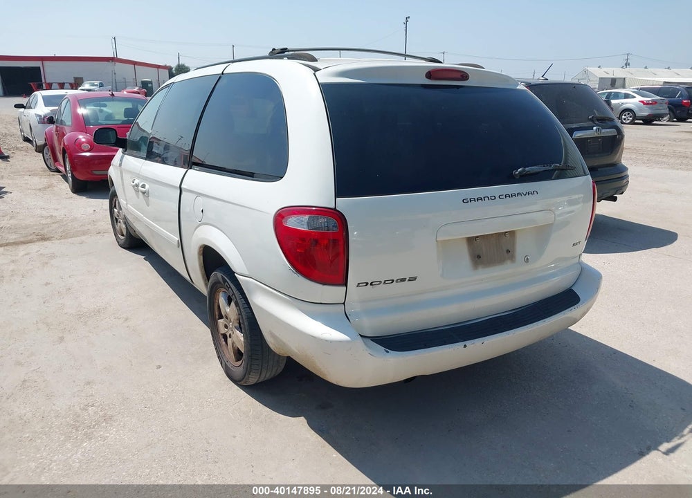 2007 DODGE GRAND CARAVAN SXT VIN: 2D4GP44L87R119567
