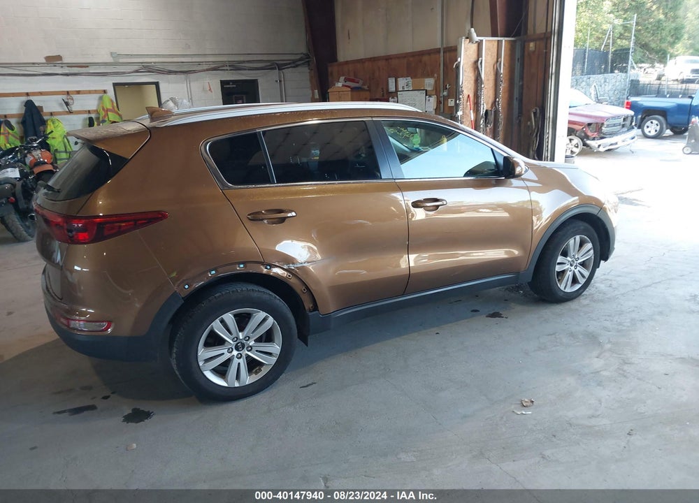 2019 KIA SPORTAGE LX VIN: KNDPMCAC6K7497496