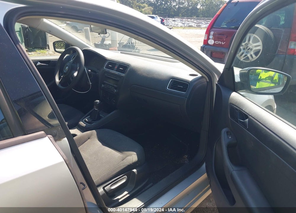 2013 VOLKSWAGEN JETTA 2.0L S VIN: 3VW1K7AJ0DM444347