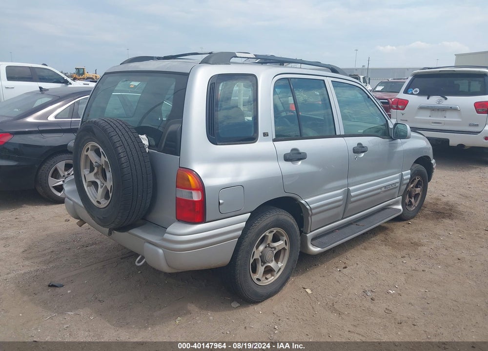 2001 CHEVROLET TRACKER HARD TOP LT VIN: 2CNBJ634016950600