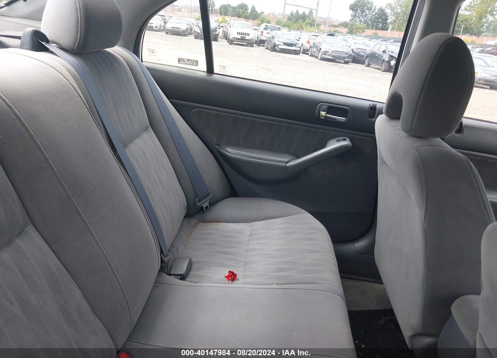 2005 HONDA CIVIC LX VIN: 2HGES16525H520844