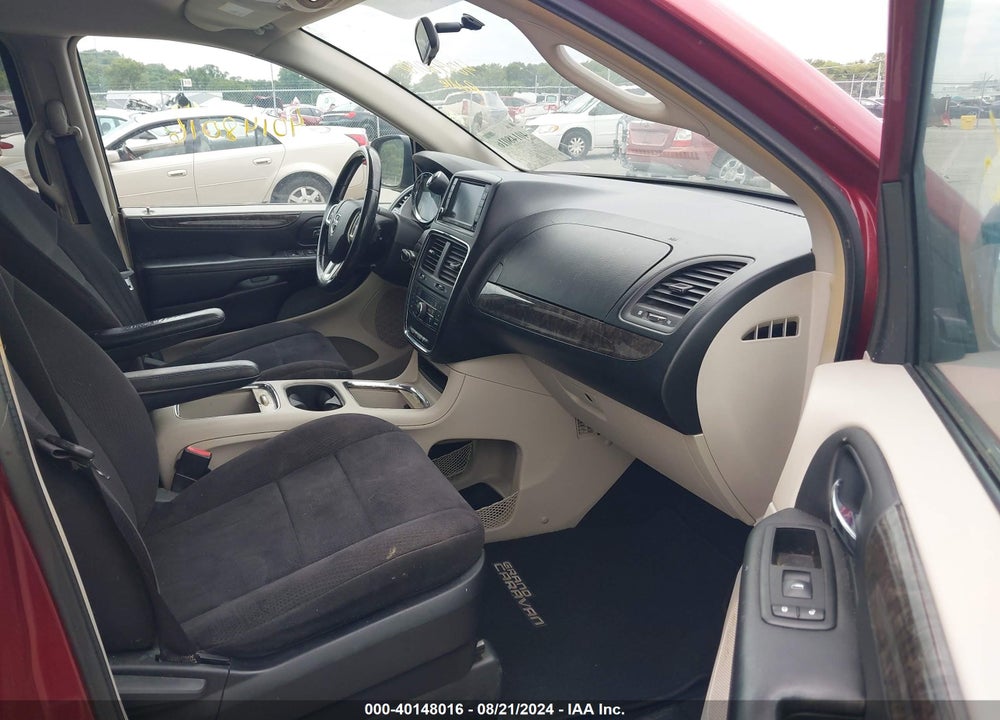 2011 DODGE GRAND CARAVAN CREW VIN: 2D4RN5DGXBR606608