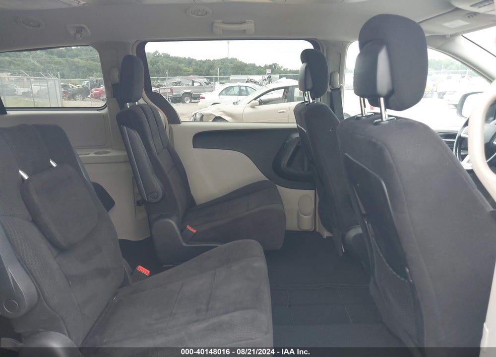 2011 DODGE GRAND CARAVAN CREW VIN: 2D4RN5DGXBR606608
