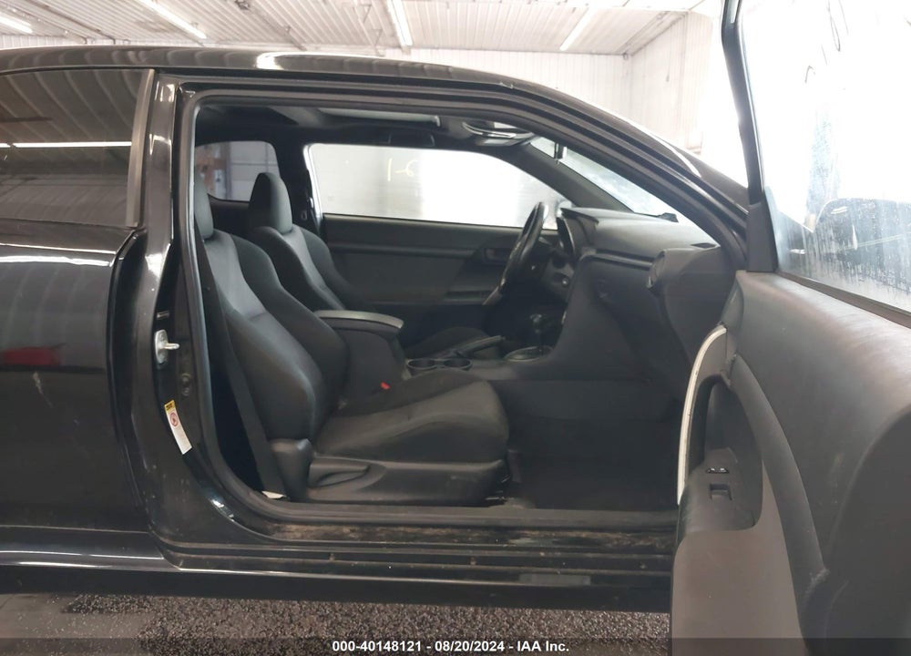 2011 SCION TC VIN: JTKJF5C72B3014436