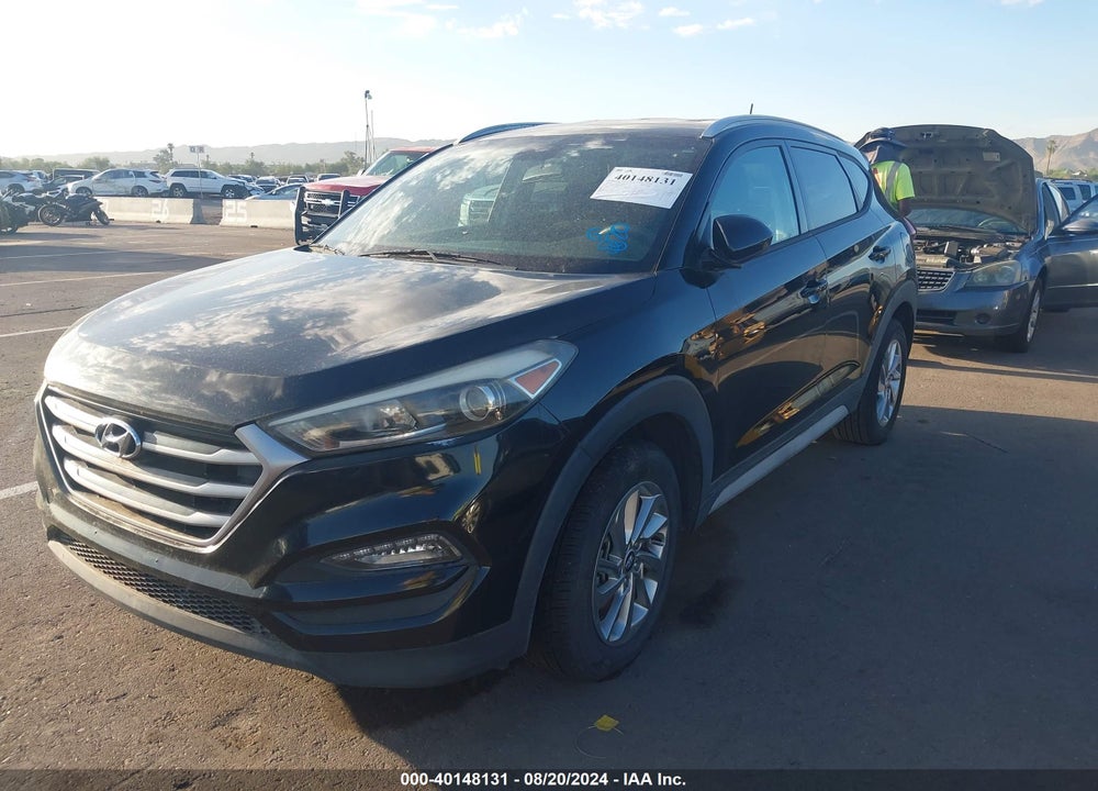 2017 HYUNDAI TUCSON SE VIN: KM8J33A49HU453175