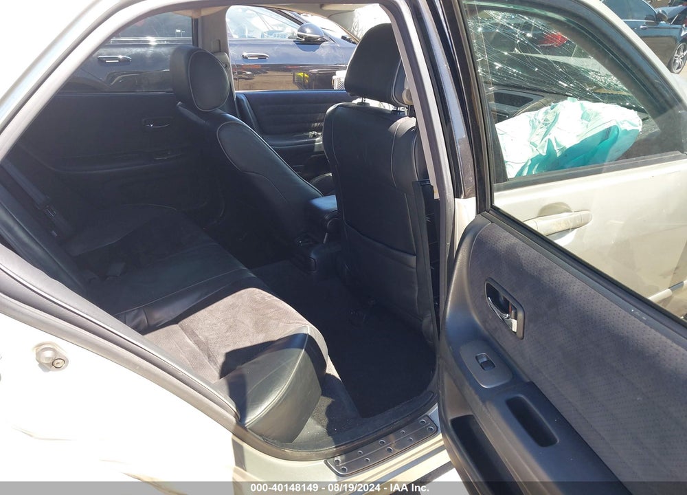 2002 LEXUS IS 300 VIN: JTHBD192420043975