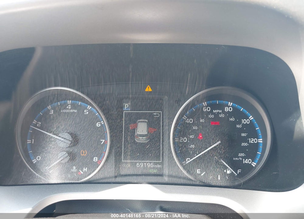 2018 TOYOTA RAV4 XLE VIN: 2T3WFREV1JW434653