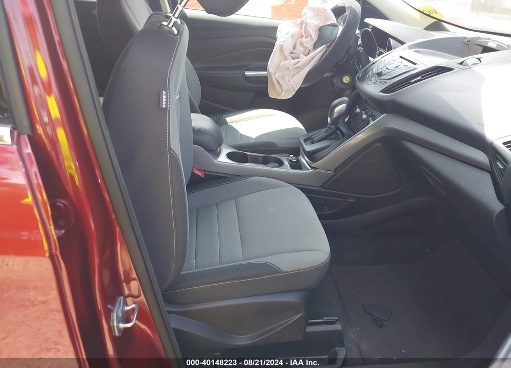 2015 FORD ESCAPE SE VIN: 1FMCU0G70FUC00233