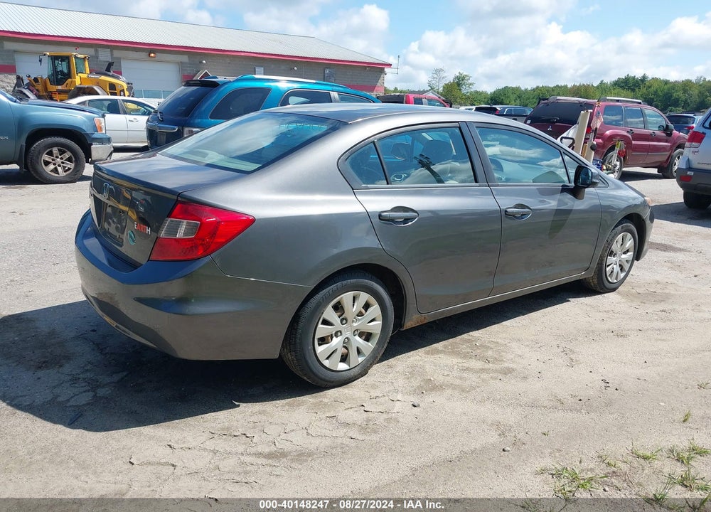 2012 HONDA CIVIC LX VIN: 2HGFB2F52CH584387