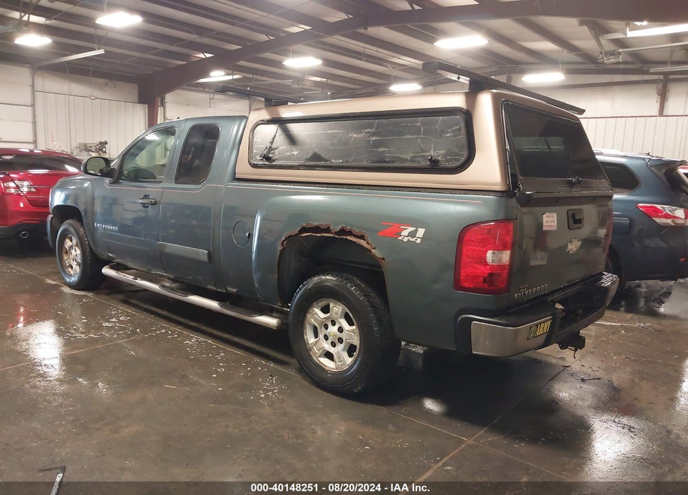 2007 CHEVROLET SILVERADO 1500 LT1 VIN: 2GCEK19J171642260