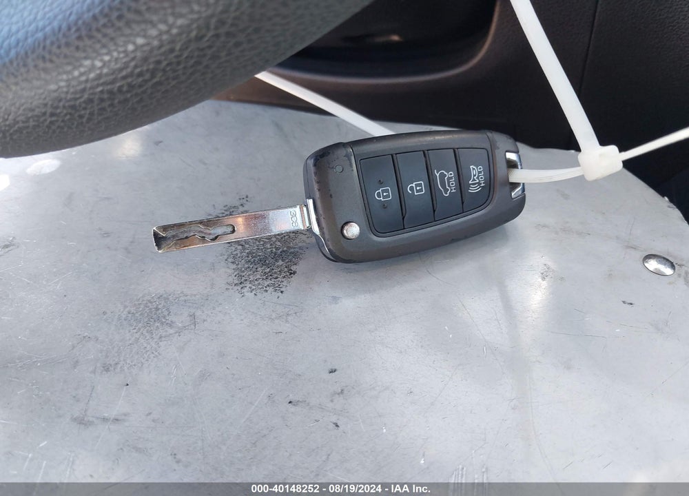 2018 HYUNDAI ELANTRA GT VIN: KMHH35LE3JU055109