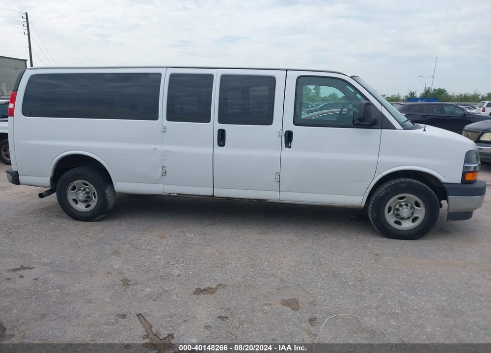 2017 CHEVROLET EXPRESS 3500 LT VIN: 1GAZGPFF4H1343819