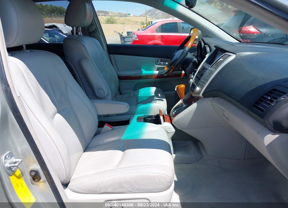 2004 LEXUS RX 330 VIN: JTJGA31U740010476