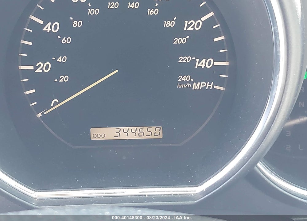 2004 LEXUS RX 330 VIN: JTJGA31U740010476