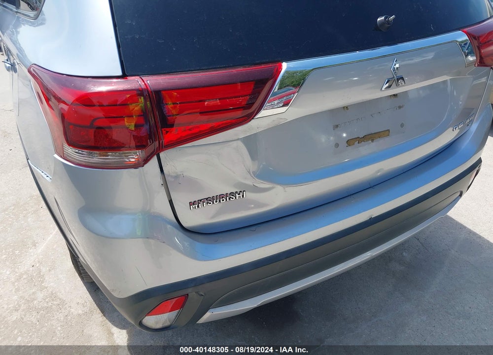 2016 MITSUBISHI OUTLANDER VIN: JA4AD3A33GZ001761