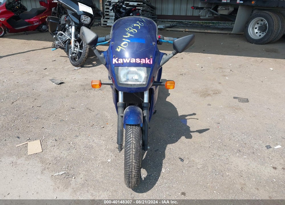 1990 KAWASAKI EX500 VIN: JKAEXVA10LA033756