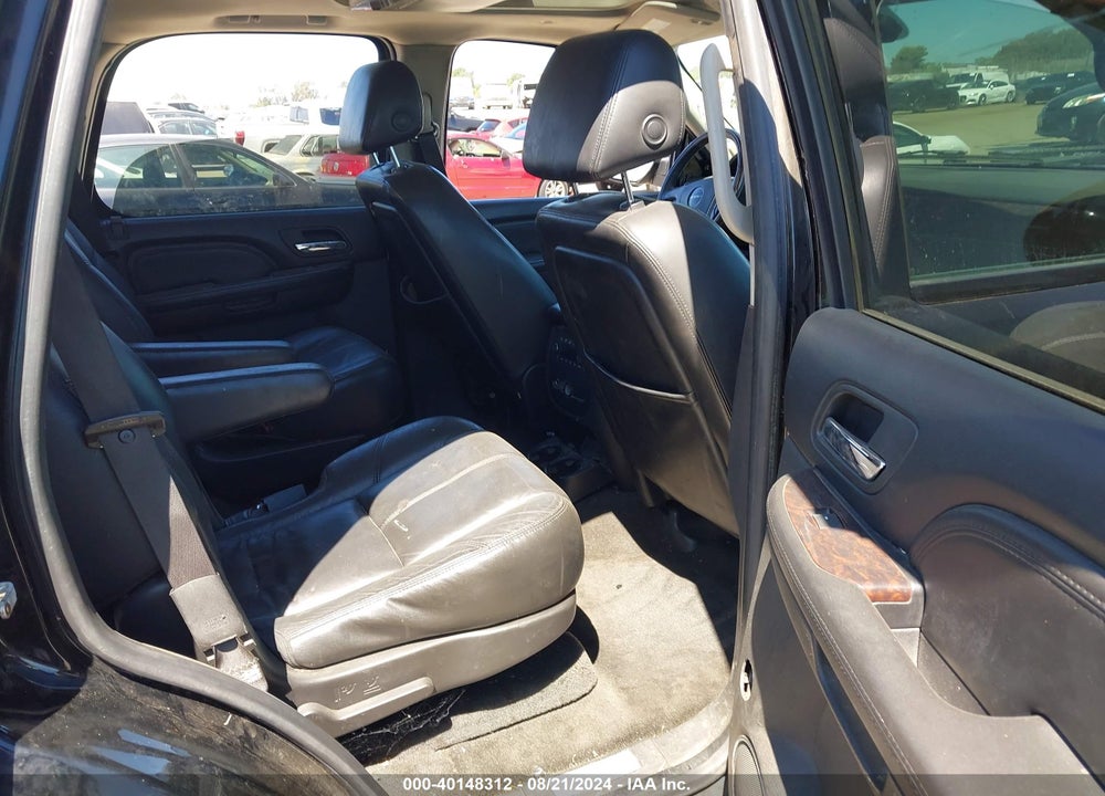 2008 GMC YUKON VIN: 1GKFK63848J175936