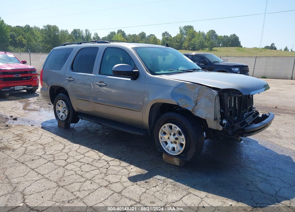 2008 GMC YUKON SLE VIN: 1GKFC13C18R132175