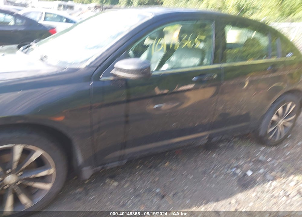 2011 CHRYSLER 200 S VIN: 1C3BC8FG4BN567633
