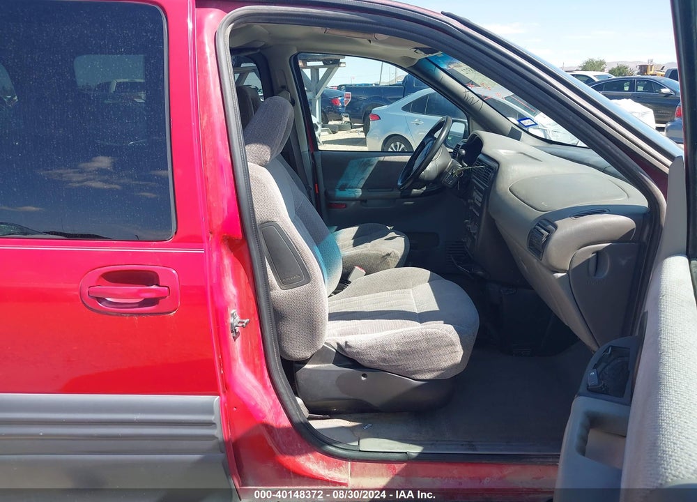 2000 PONTIAC MONTANA VIN: 1GMDX03E9YD180552