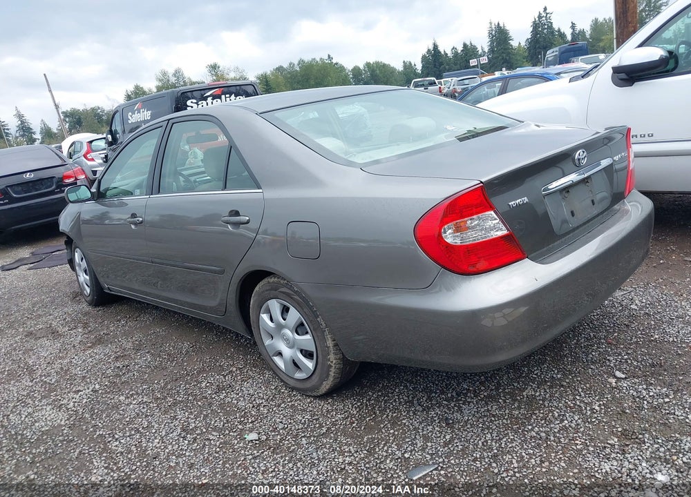 2004 TOYOTA CAMRY LE VIN: JTDBE32K540276500