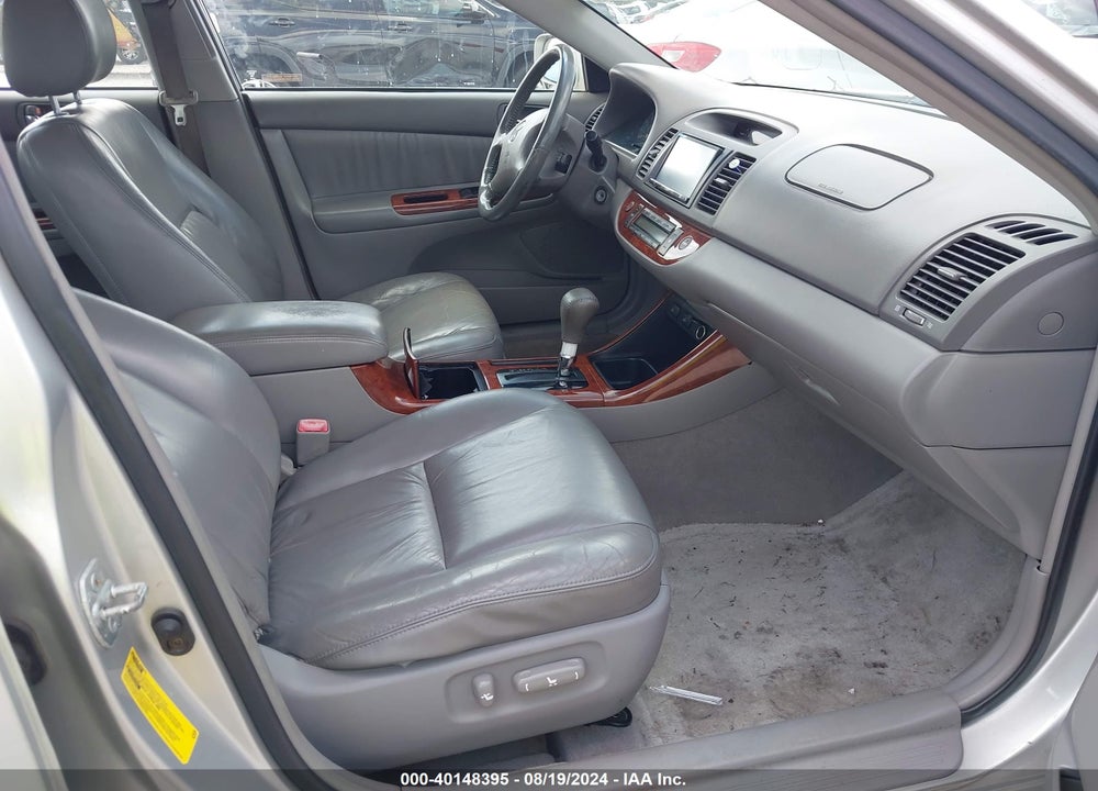 2004 TOYOTA CAMRY XLE VIN: 4T1BE30K84U920921