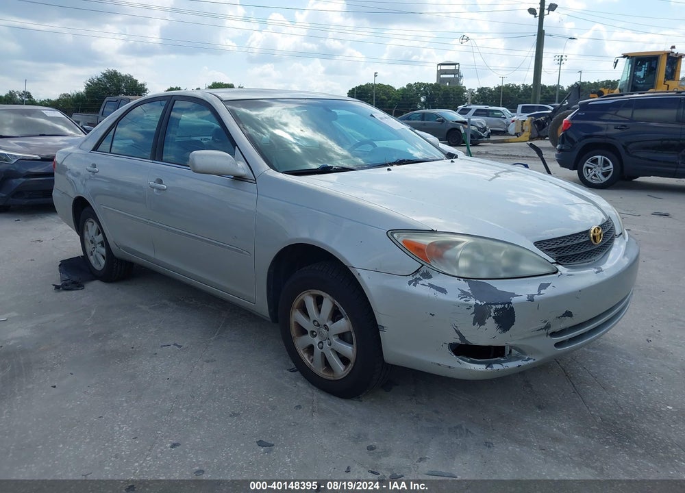 2004 TOYOTA CAMRY XLE VIN: 4T1BE30K84U920921