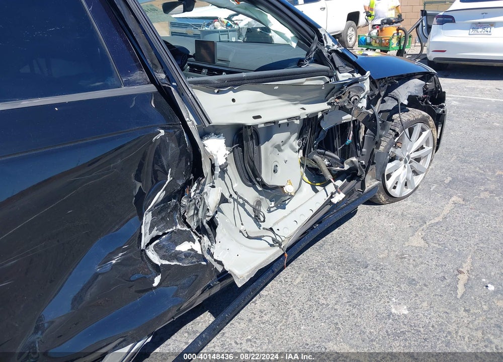 2018 AUDI A4 2.0T TECH ULTRA PREMIUM/2.0T ULTRA PREMIUM VIN: WAUKMAF46JA107477