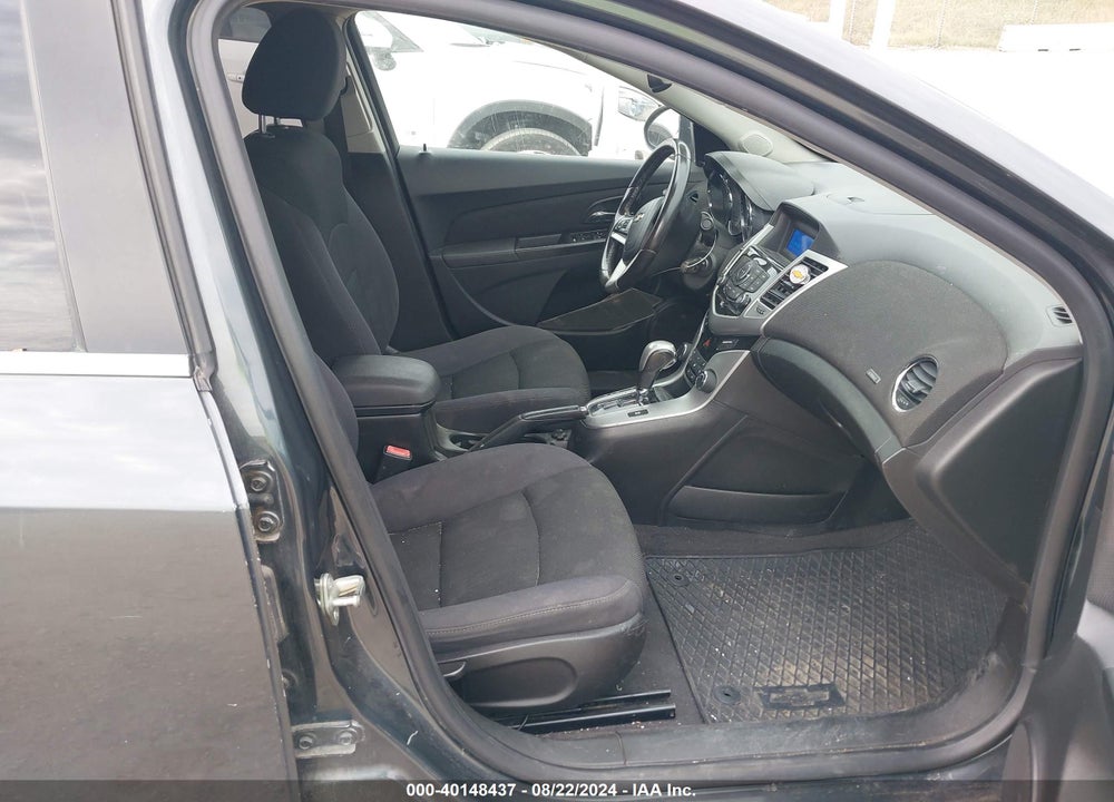 2013 CHEVROLET CRUZE 1LT AUTO VIN: 1G1PC5SB6D7196484